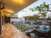 Melinda Resort Hotels near Kenting Beach