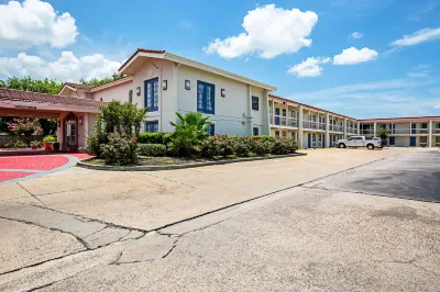 Super 8 by Wyndham Texas City Hotels in Texas City