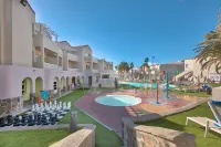 Hotel LIVVO Koala Garden Các khách sạn ở Comarca Sur