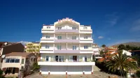Hotel Viktorija Hotels in Podglavica