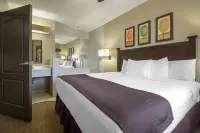 Bluegreen Vacations Odyssey Dells Resort