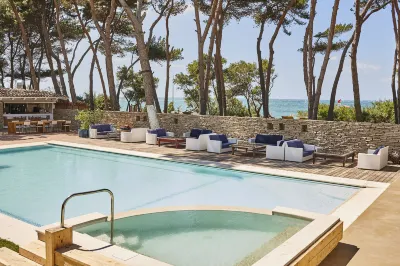 Praia Art Resort Hotels in Le Castella