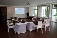 Adriatika Hotel & Residence