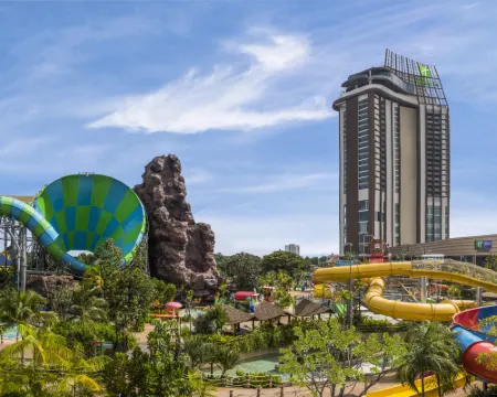 ฮอลิเดย์ อินน์ รีสอร์ท วานา นาวา หัวหิน โรงแรมในหัวหิน