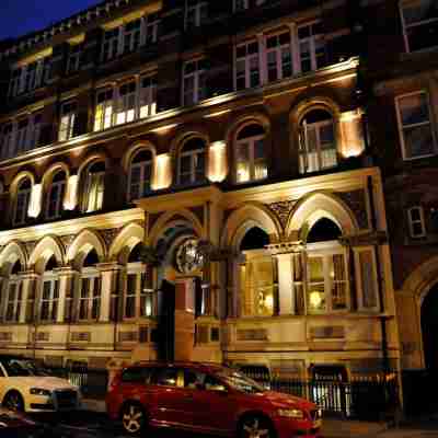 The Chambers Hotel Exterior