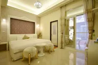 GJia Taitung Hostel - فطور