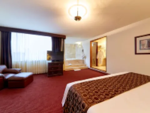 Hotel Carrera Hotels near Government Palace of Peru