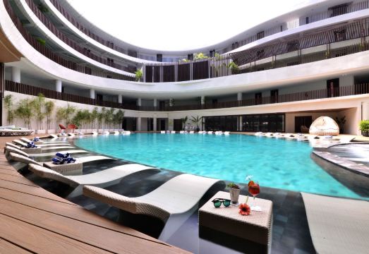 휴 호텔 앤드 리조트 보라카이 매니지드 바이 하이