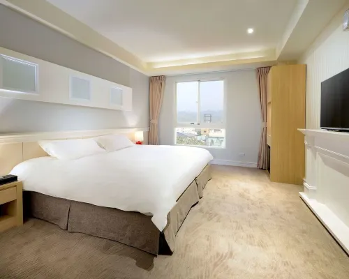Caffir Garden Hotel Hotels near Jiji Train Station