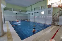 Hotel Mandalay - ที่มีสระว่ายน้ำ