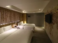 Blue Coast Hotel Hotels near Kaohsiung Linshui Temple