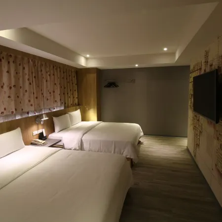 Blue Coast Hotel Отели рядом с достопримечательностью «НКНУ - Хэпин Кампус»