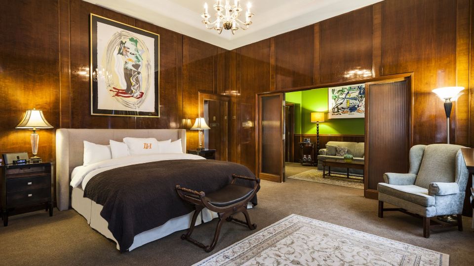 LHotel