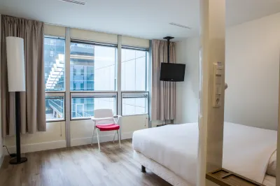 Qbic Amsterdam WTC Hotels in Amsterdam