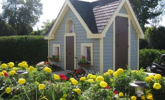 Covered Bridge Bed and Breakfast