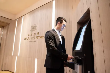 Hilai Ez Stay Отели рядом с достопримечательностью «Qi Jing Bathing Beach»