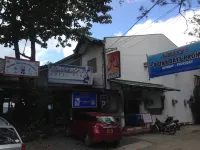 Harleys Pub and Hotel Hotels in 