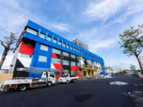 Holiday Garden Hotel SKM Park Hotels near Kaohsiung Intl. Airport