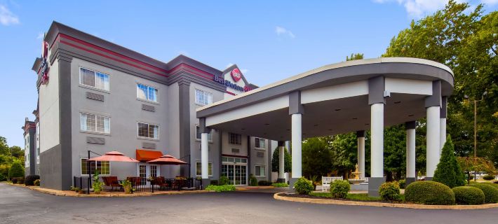 Best Western Plus Newport News Inn  Suites Hotel di Newport News