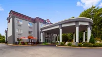 Best Western Plus Newport News Inn  Suites Hotel di Newport News