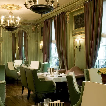 Le Dokhan's, Paris Arc de Triomphe, a Tribute Portfolio Hotel