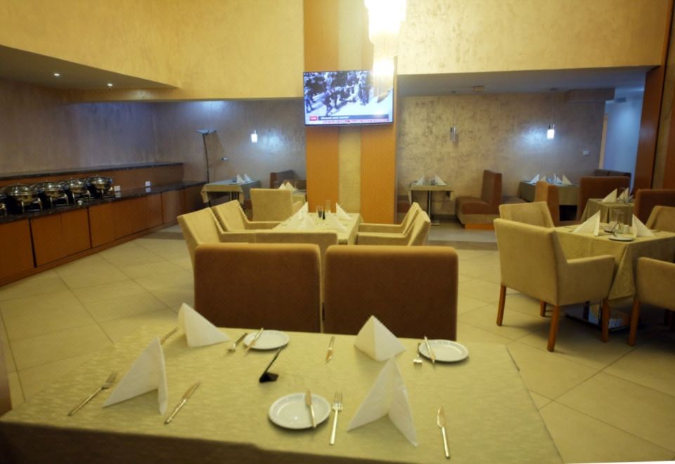 Momona Hotel-Addis Ababa Updated 2023 Room Price-Reviews & Deals | Trip.com