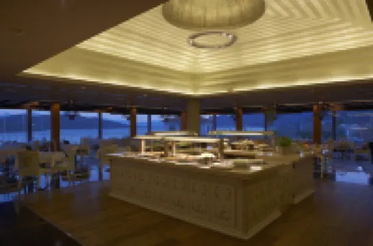 Domes of Elounda, Autograph Collection