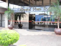 Crystal Plaza Hotel Hotels near Buritis Park