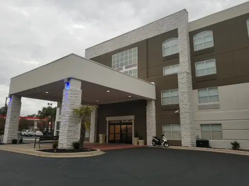 Holiday Inn Express COLUMBIA NE - FORT JACKSON by IHG
