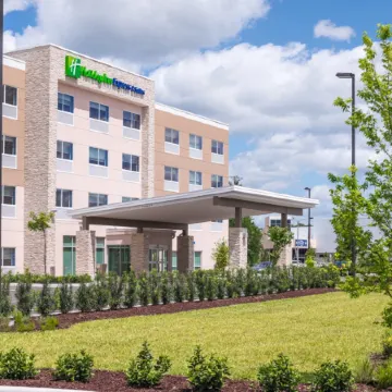 Holiday Inn Express & Suites TAMPA NORTH - WESLEY CHAPEL by IHG