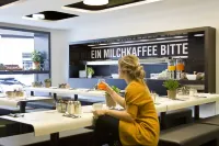 Hotel Gat Point Charlie Hotel a Berlino