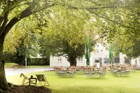 Novotel Hildesheim Hotels near Luntzelhaus