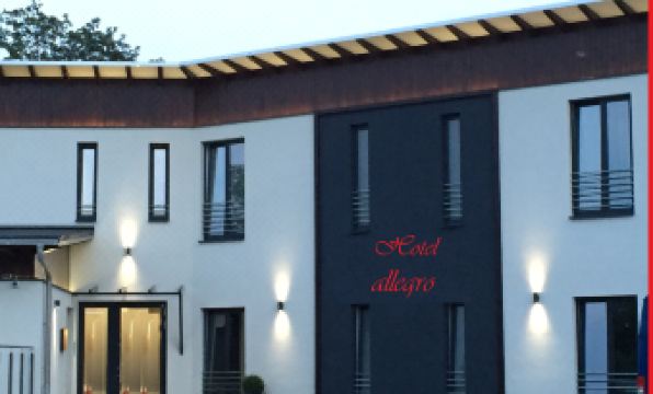 Allegro Hotel - Housity