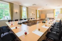 Seehotel Heidehof Hotels in GroB Nemerow
