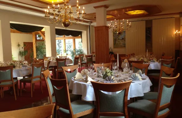 北德意志邦迪餐廳酒店