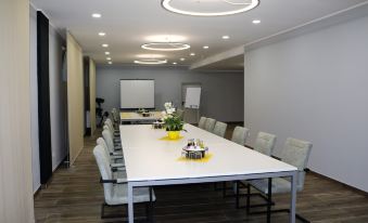 VitaLounge Sports & Spa Hotel