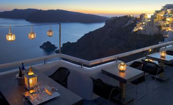 Aspaki Exclusive Hotel