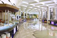 The Ritz-Carlton Abu Dhabi, Grand Canal - 朝食
