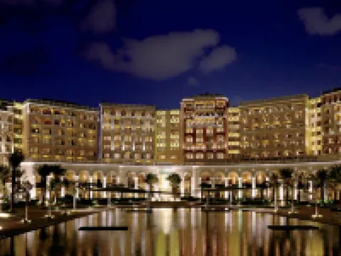 فندق ريتز كارلتون أبوظبي ، القناة الكبرى Hotels near The Ritz-Carlton Beach
