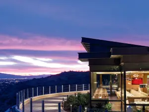 Popular Premium Hotels in Rancho Mirage