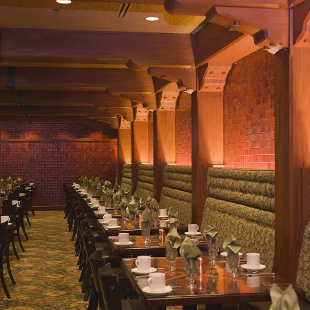 The Hotel Captain Cook