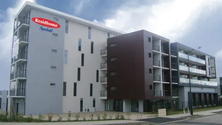 Residhome Carrières la Défense Отели в г. Сартрувиль