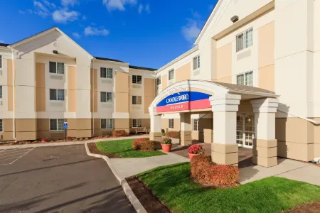 Candlewood Suites WINDSOR LOCKS BRADLEY ARPT by IHG