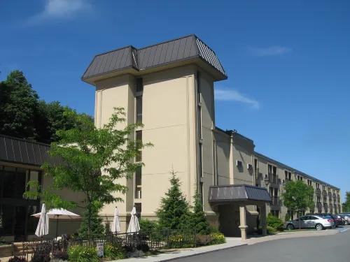 Le President Sherbrooke Hotels in Sherbrooke