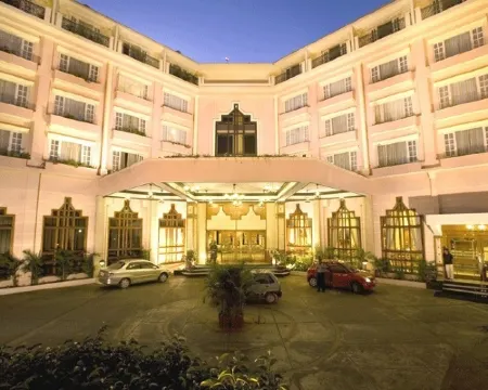 The Chancery Hotel โรงแรมในเบงคลูรู