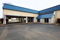 Americas Best Value Inn Marshall Hotels near Citi Trends