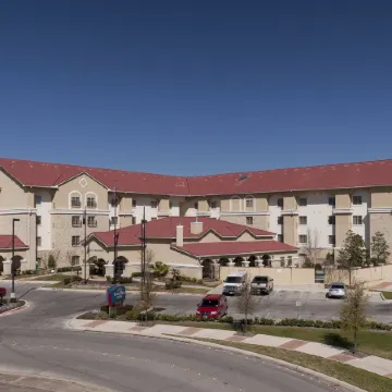 TownePlace Suites Fort Worth Downtown Отели рядом с достопримечательностью «Fort Worth Herd Longhorn Cattle Drive»