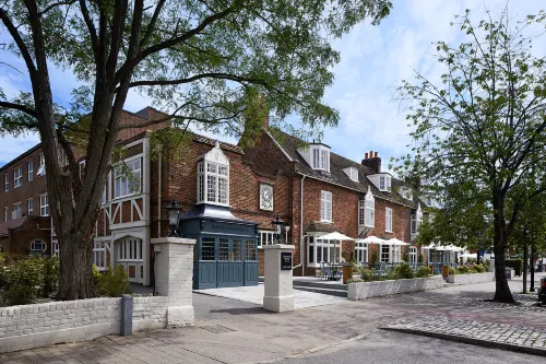 Hotel Cromwell Stevenage - Bãi đậu xe