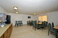 Americas Best Value Inn Lincoln Airport - Bữa sáng
