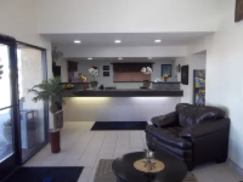 O'Cairns Inn and Suites Hoteles en Lompoc